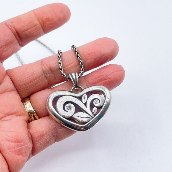 Brighton Eve’s Delight Heart Rhinestones Pendant Necklace 16 -18" - Picture 3 of 8